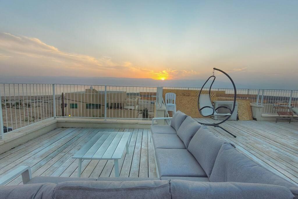 Dead Sea Rooftop - גג ים המלח * Avnat