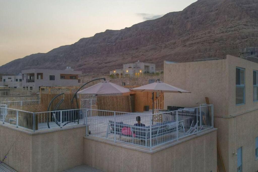 Dead Sea Rooftop - גג ים המלח Avnat