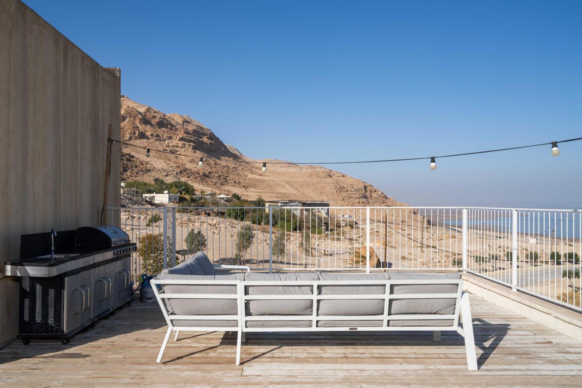 Dead Sea Rooftop - גג ים המלח Apartment